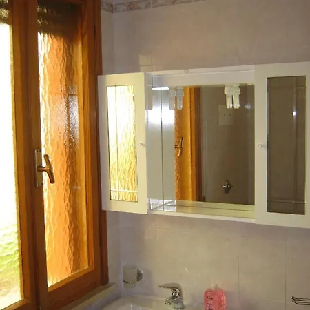 Flavia Flats Apartmán *