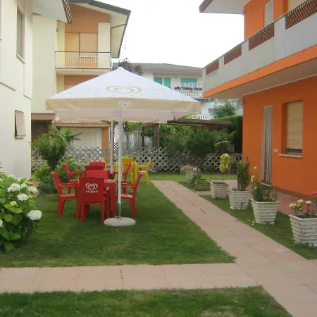 Flavia Flats * Bibione